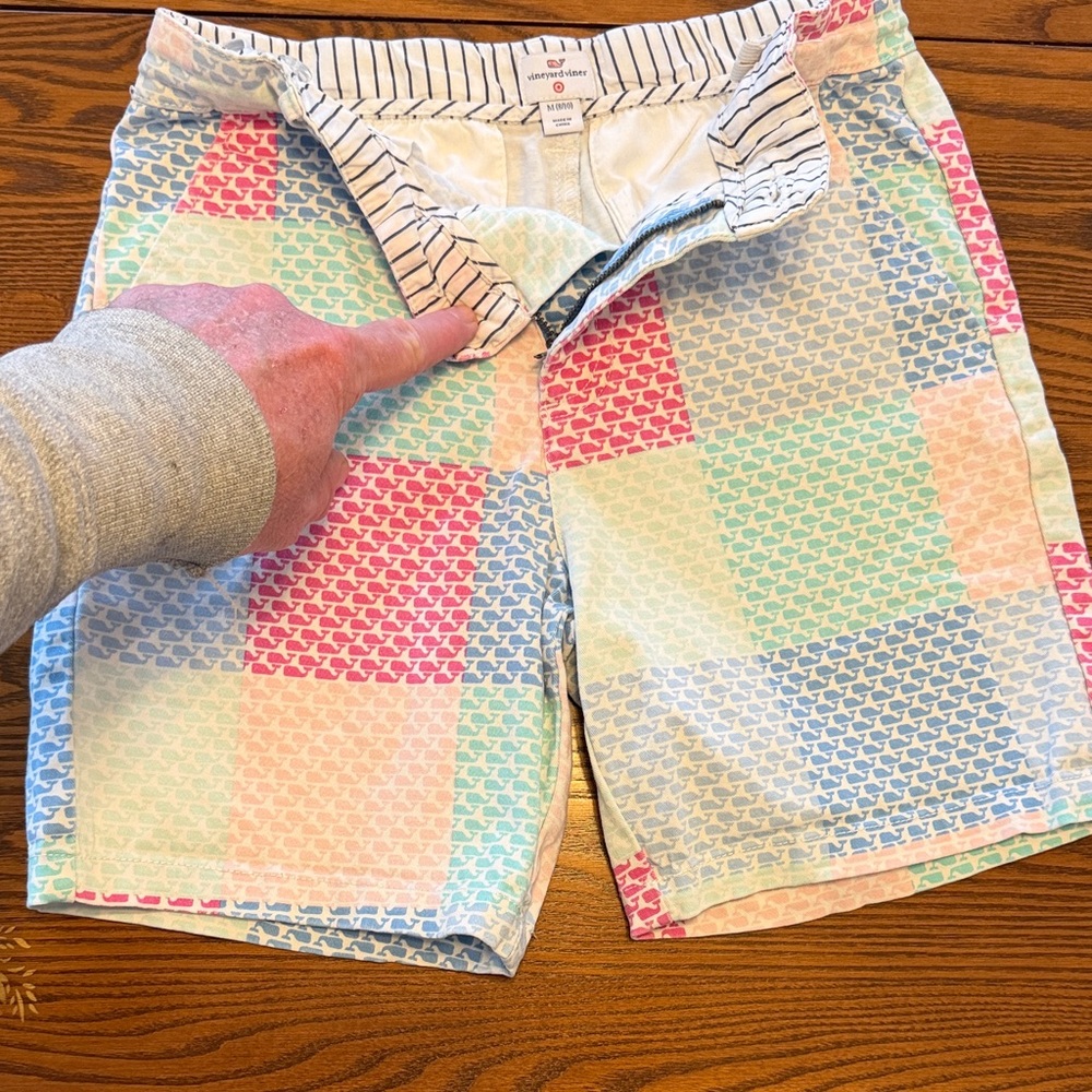 Vineyard Vines Pastel Whale Print Kids Shorts - Cute! FUN!